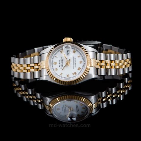 rolex oyster perpetual 26 mm prezzo|rolex oyster perpetual size chart.